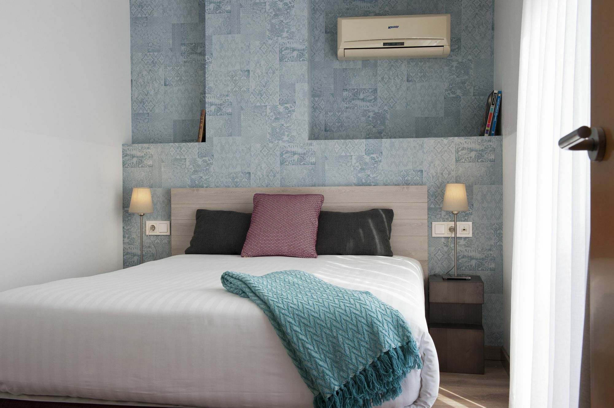 Mh S. Familia Appartement Barcelona