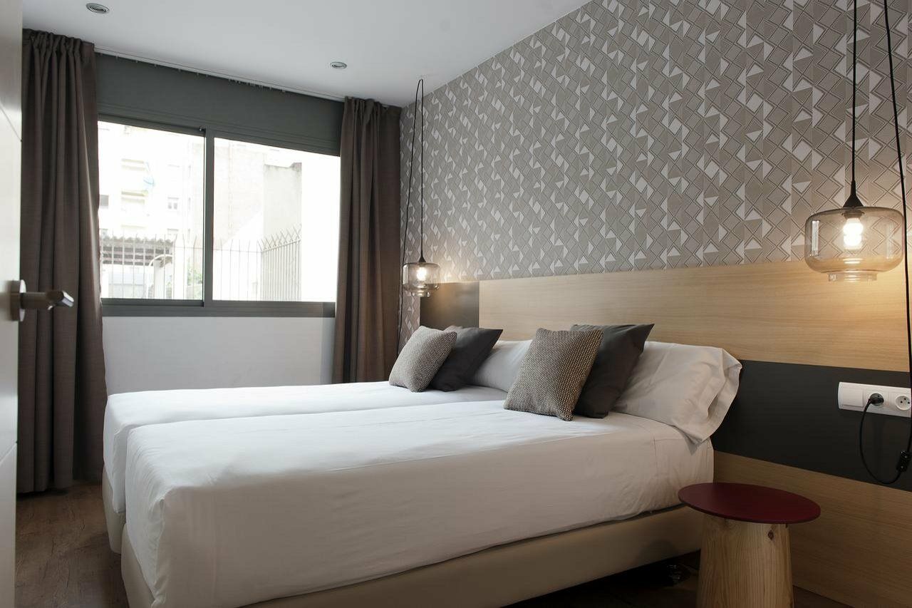Mh S. Familia Appartement Barcelona